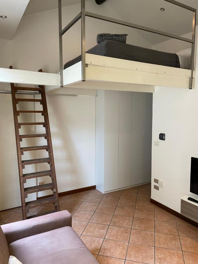 Grazioso Apartamento Milão Exterior foto